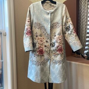 Beautiful jacquard embroidery beats jacket